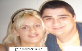 ea e, doar ea,unica sanziana e cea mai tare, e model la smile models si de azi am mailul si numarul